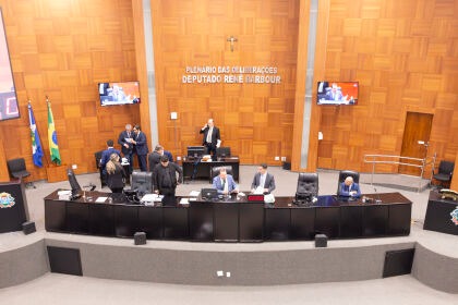 MT aprova lei que amplia acesso a cadastros de pedófilos e agressores de mulheres